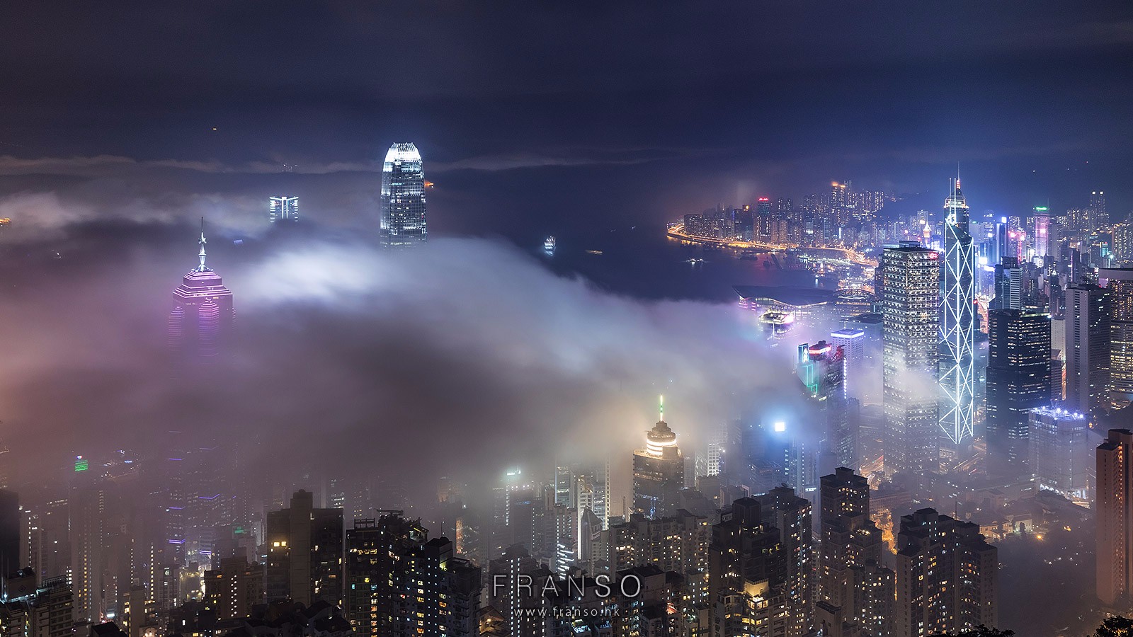 Cityscape | Hong Kong | Misty  | Hong Kong, Lugard Road, Peak