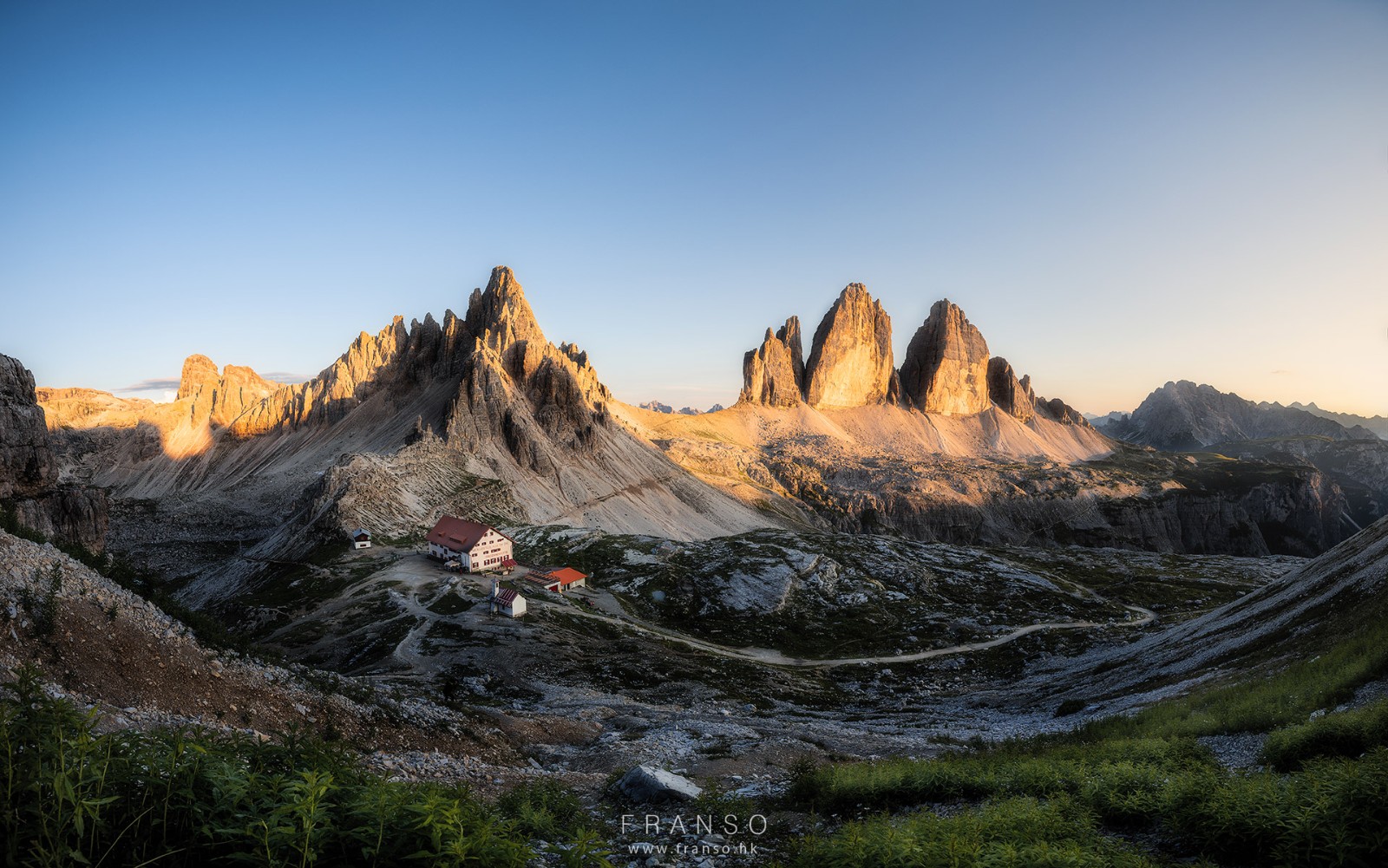 Landscape | Overseas | Sunest at Tre Cime di Lavaredo | Panorama