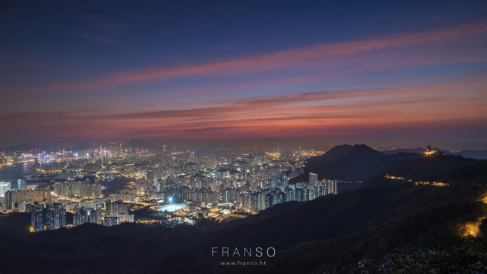 Cityscape | Hong Kong | Sunset of Kowloon  | 
