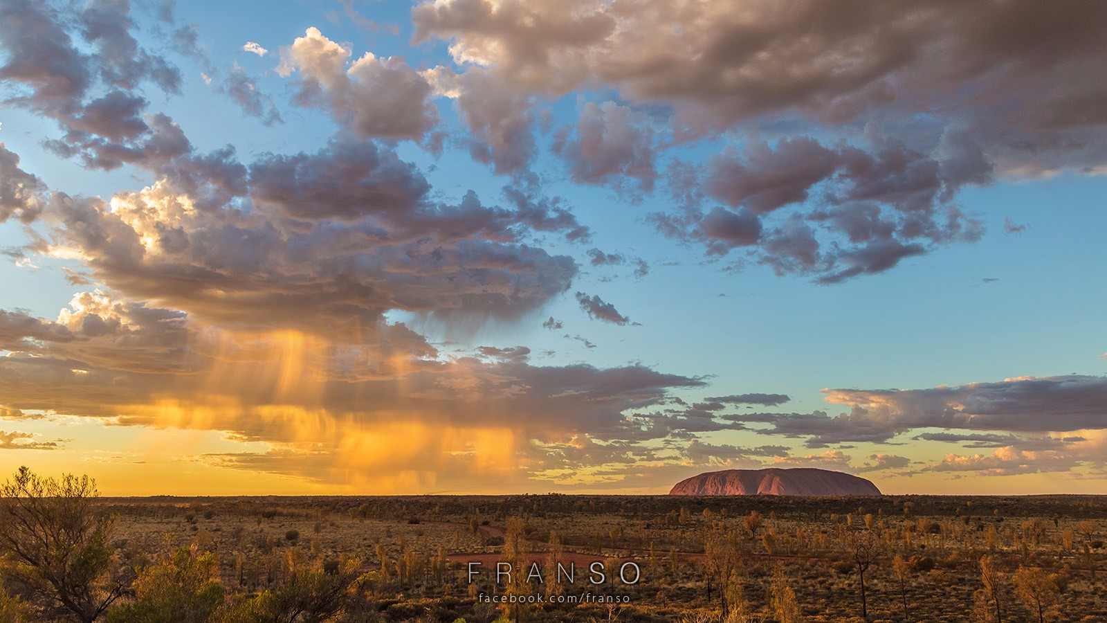 Landscape | Australia | Raining at the Desert  | Uluru